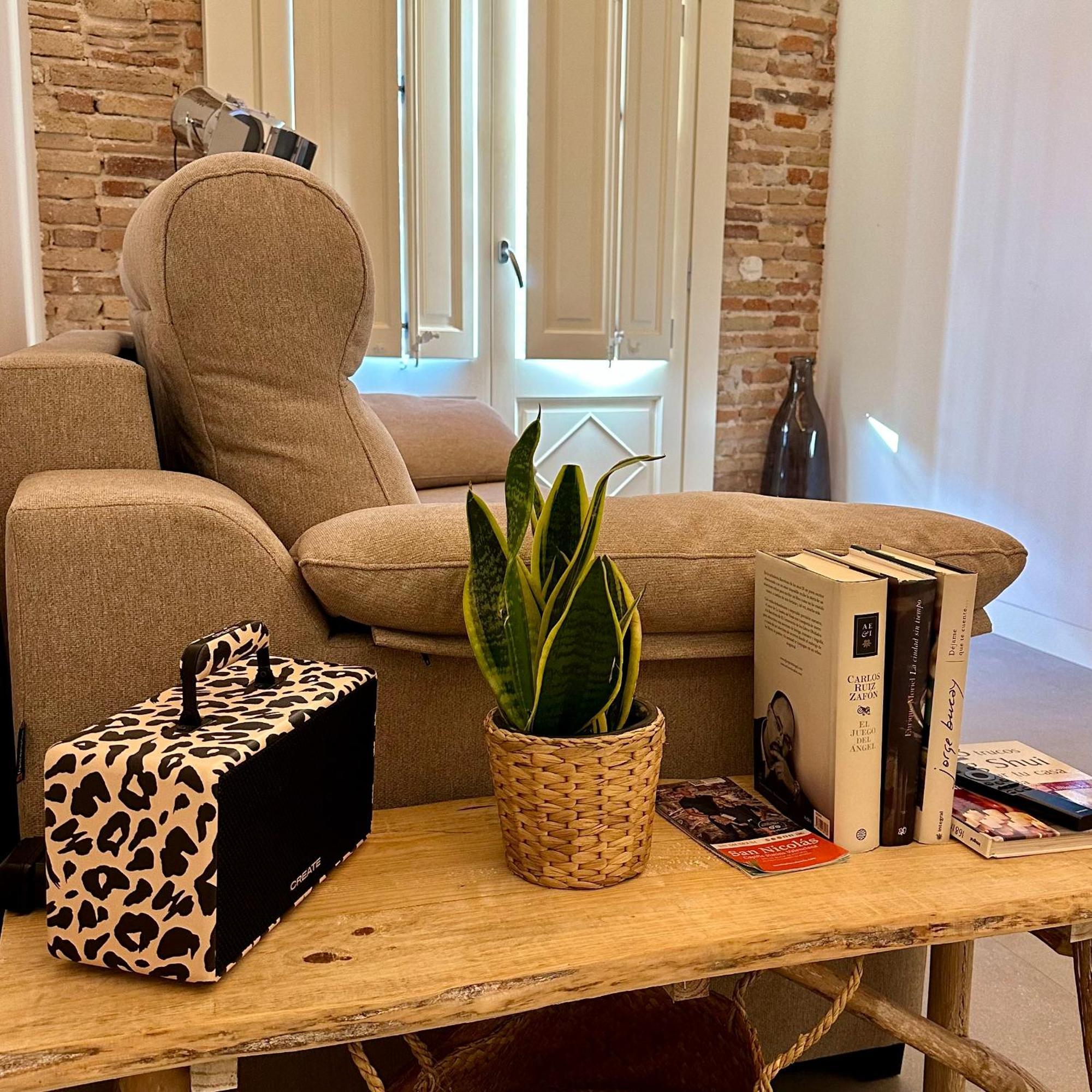 Antiquari De Blanes Apartamento Boutique En La Costa Brava Luaran gambar